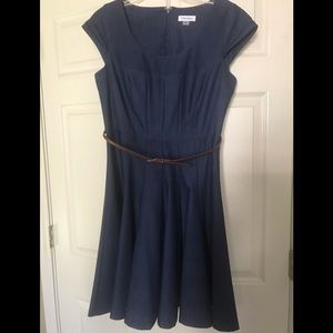 Calvin Klein Dress in Size 8.